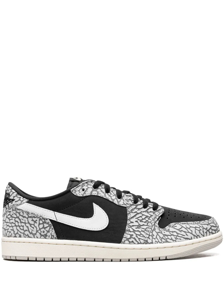 Air Jordan 1 Low Sneakers — Black/White — Size US M 10.5 - US W 12 — Front View