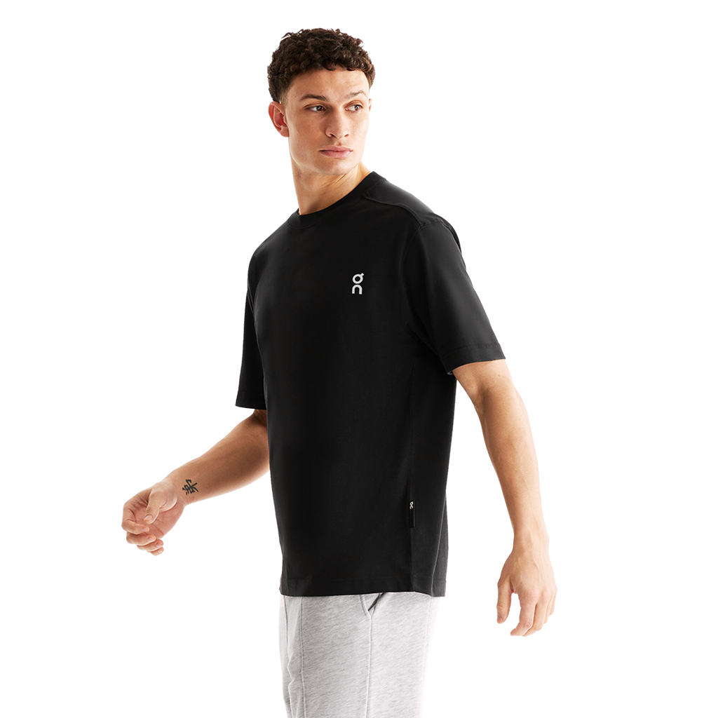 ON Club-T Shortsleeve Black — Black — Size XXLarge — Side View