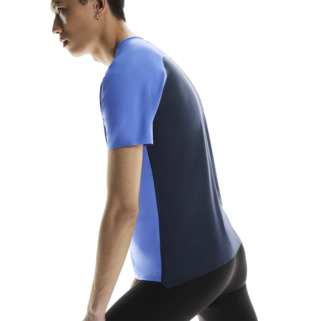 ON Performance-T — Zaffre - Navy — Size Large — Side View