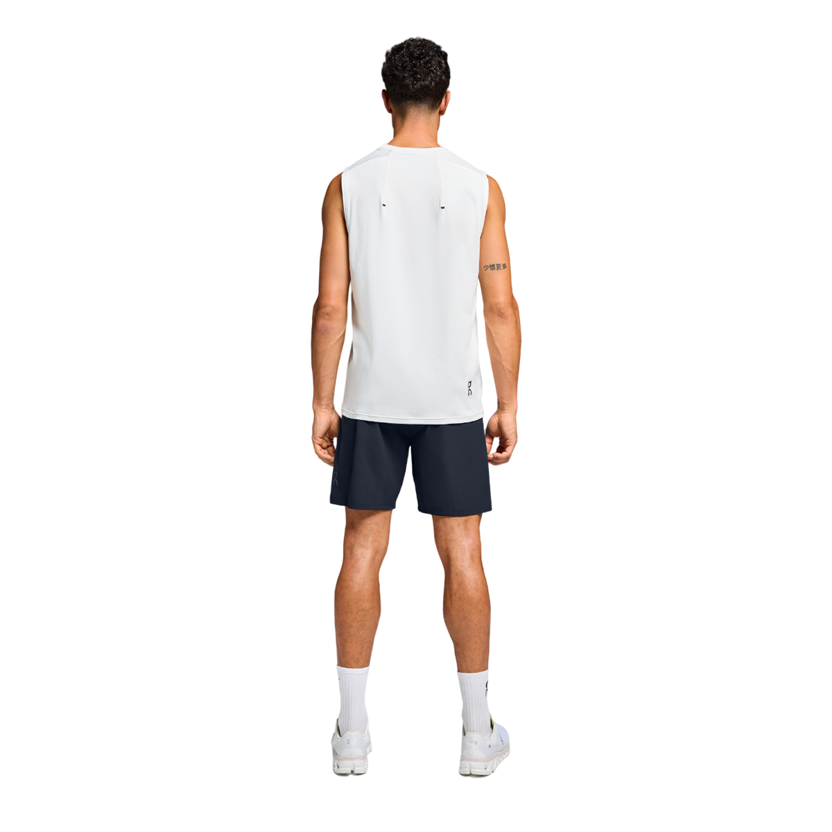 On Performance Hybrid Short — Ruby — Size Small — Alternate View 12