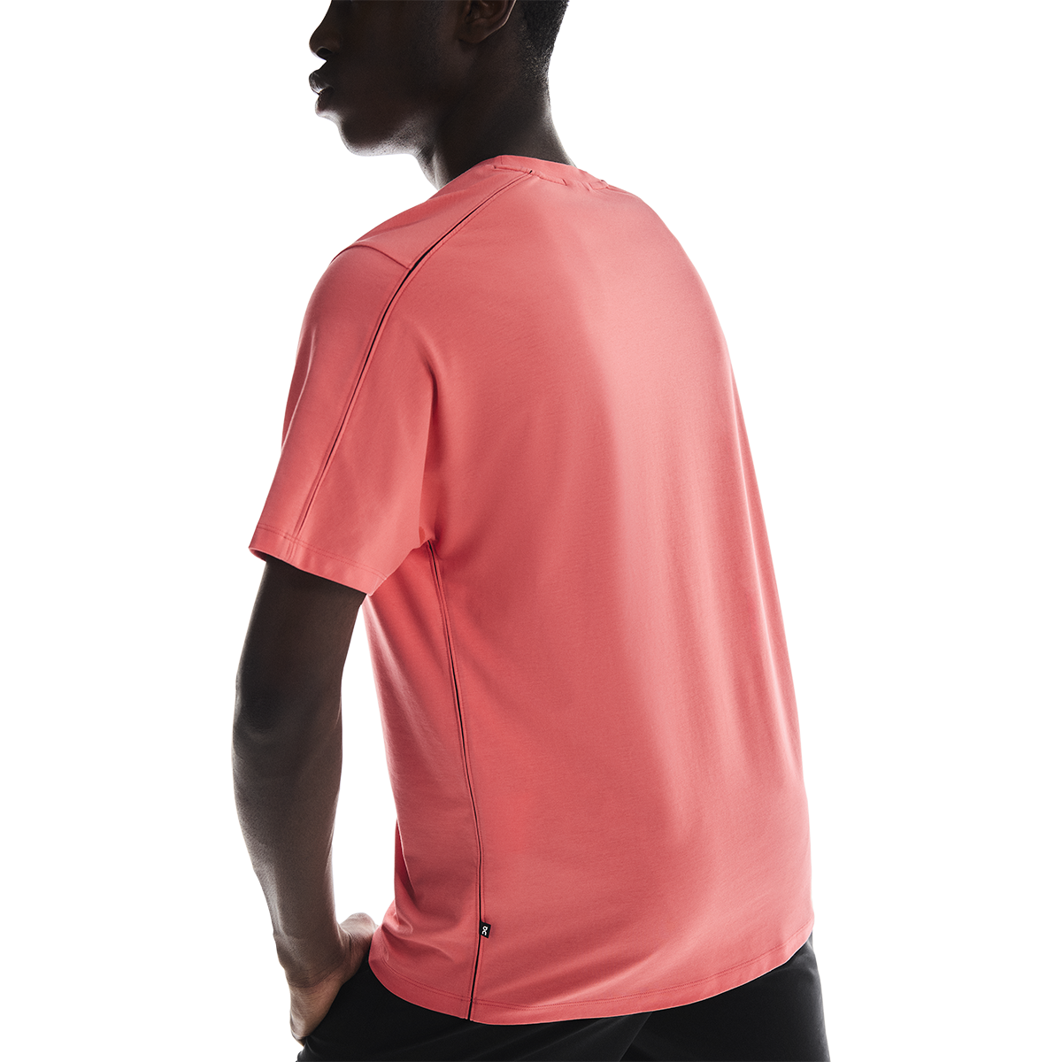 On Focus-T — Black — Size Small — Side View
