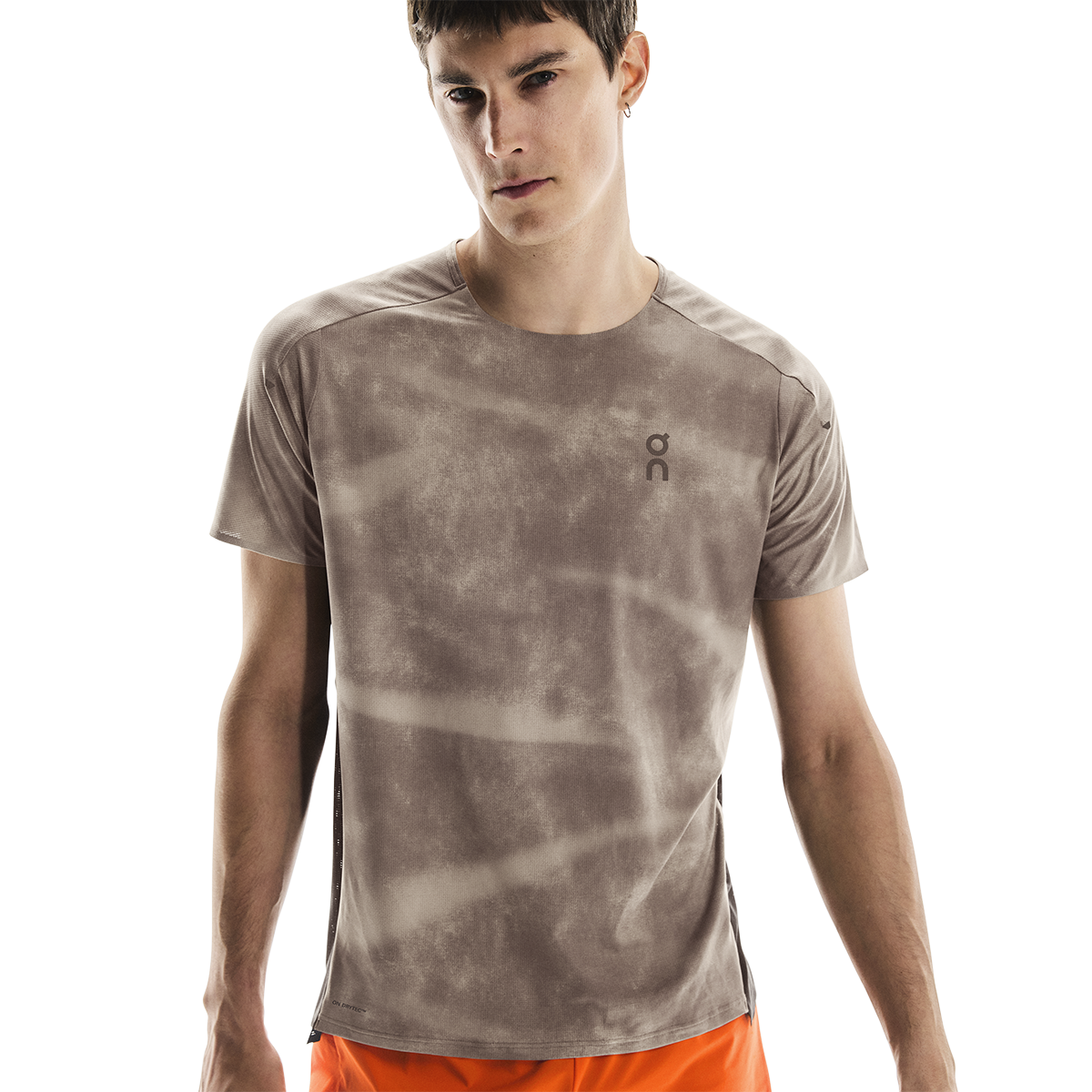 ON Performance-T AOP — Cinder - Black — Size Small — Top View