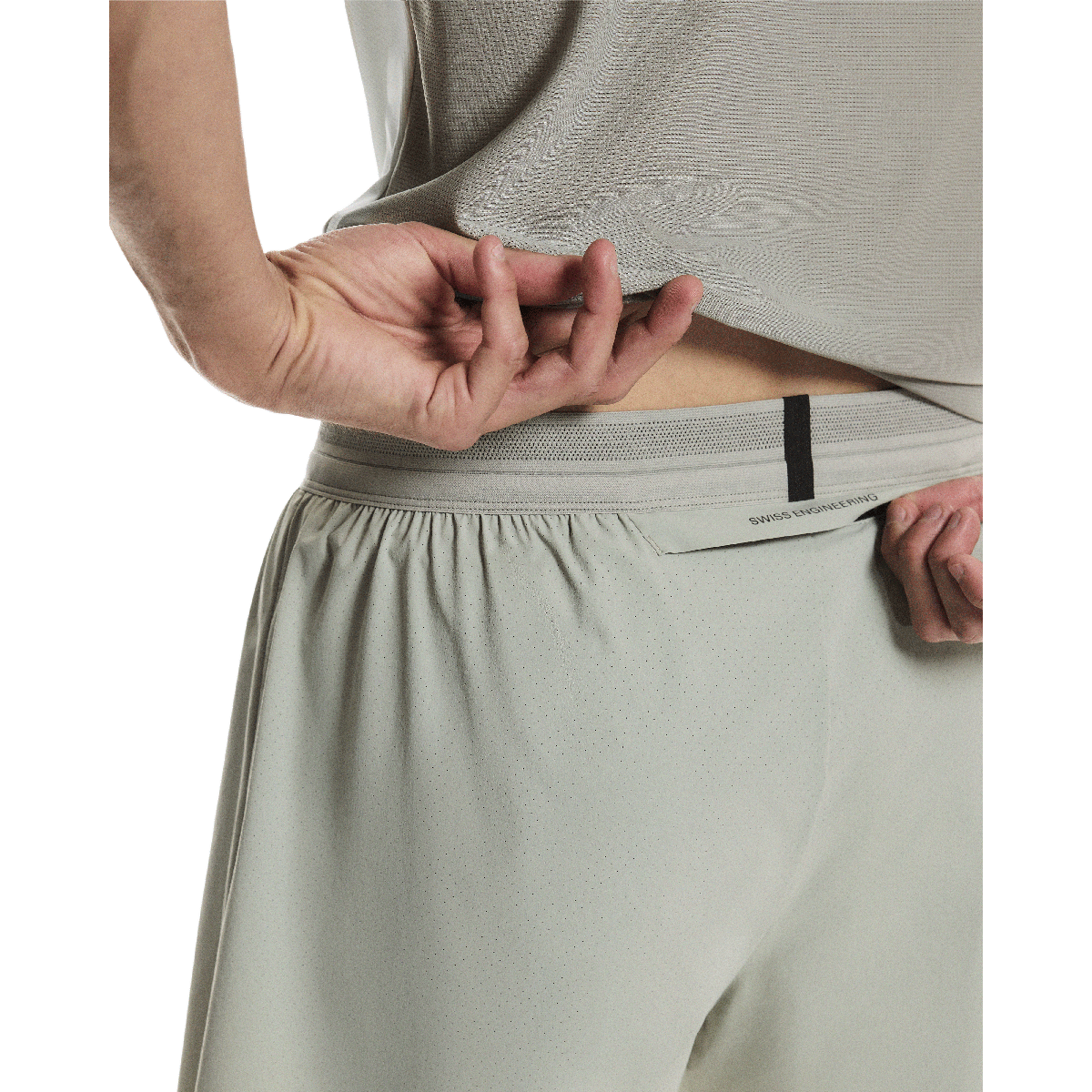 ON 5" Performance Shorts — Tin — Size XSmall — Detail View