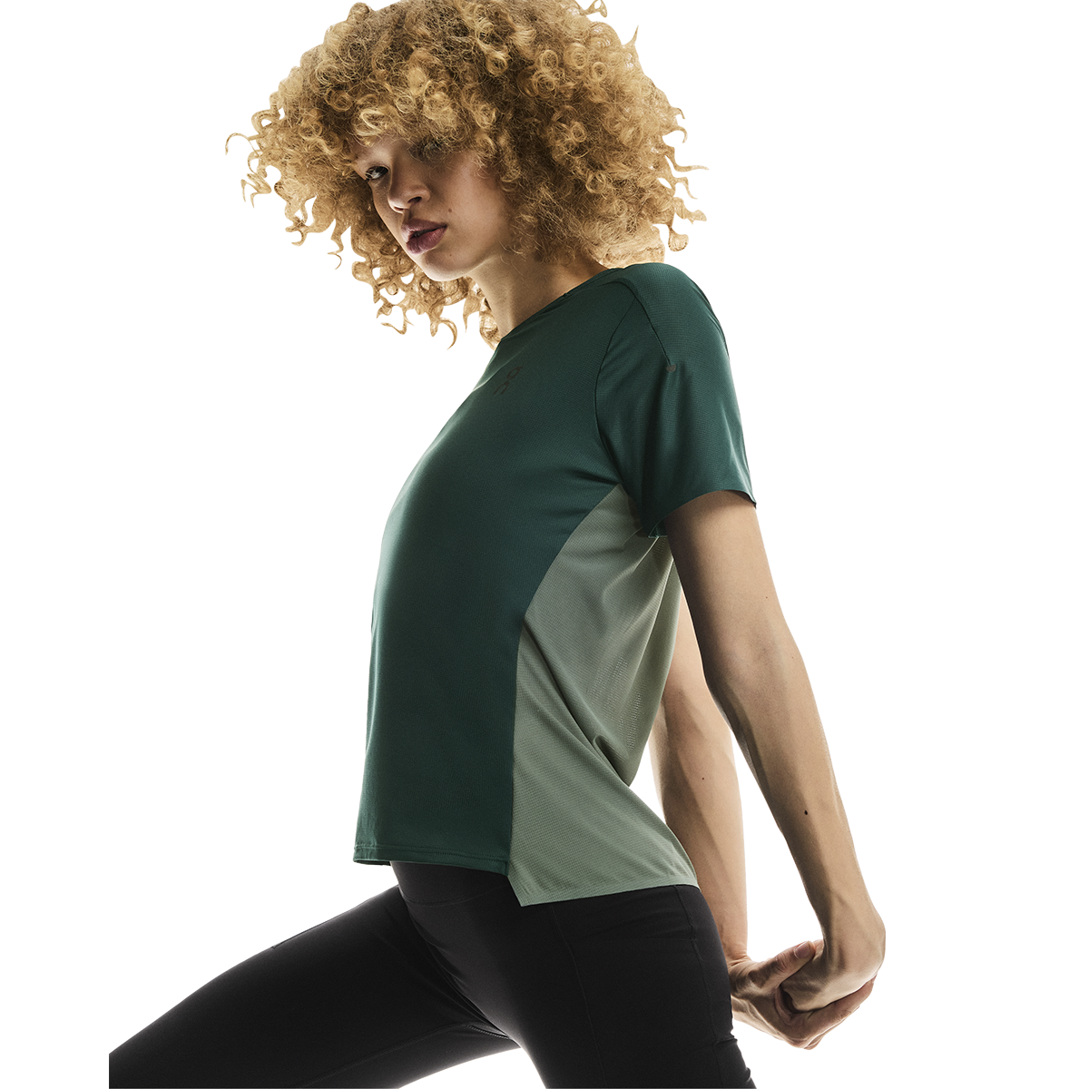 ON Performance-T — Spirulina - Olive — Size XSmall — Side View