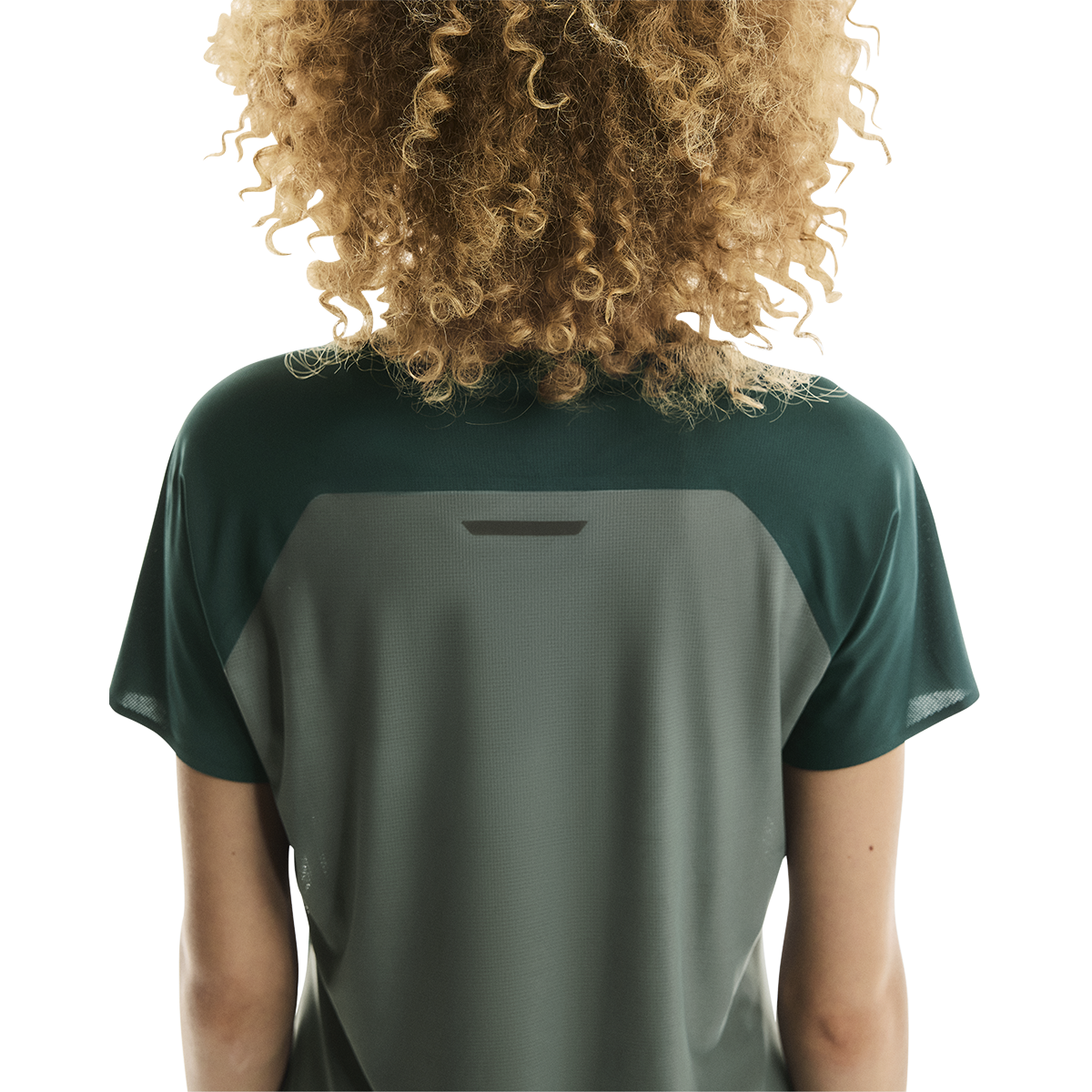 ON Performance-T — Spirulina - Olive — Size XSmall — Detail View
