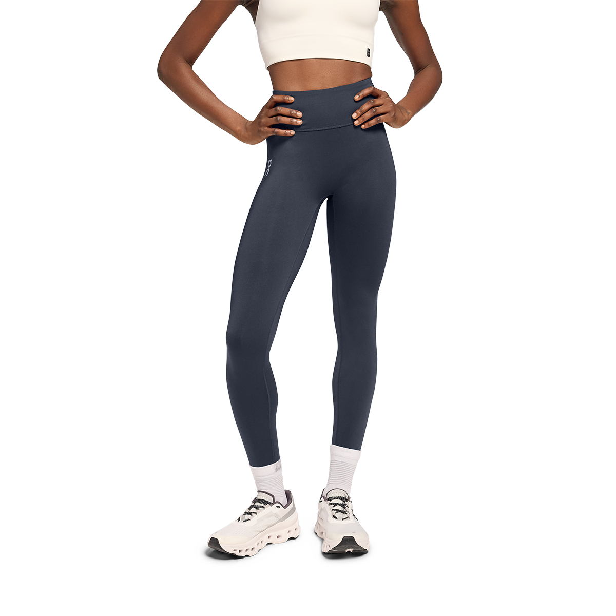 On Core Tights — Black — Size Large — Lifestyle View