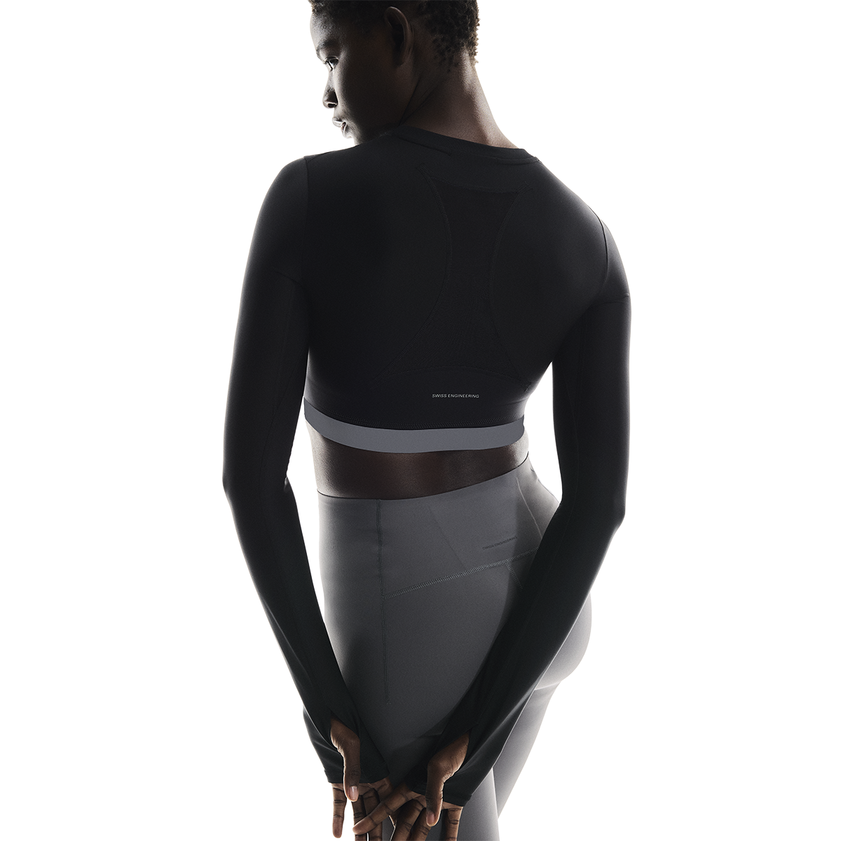 ON Train Long Sleeve Crop — Black — Size Large — Side View
