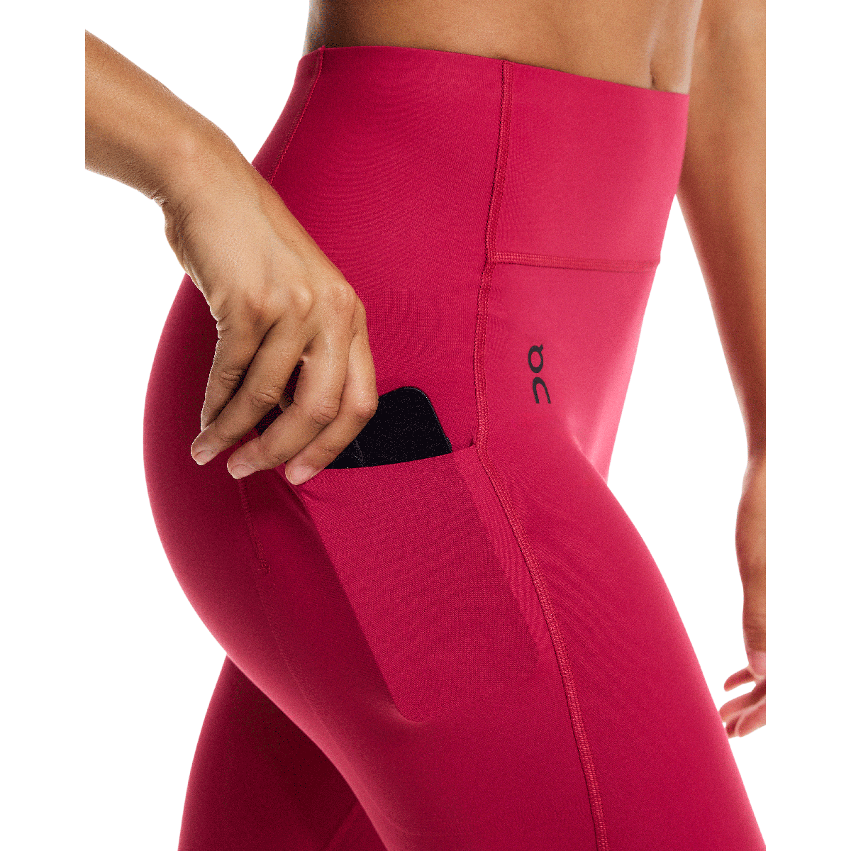 ON Studio Tights 7/8 — Grenadine — Size XSmall — Detail View