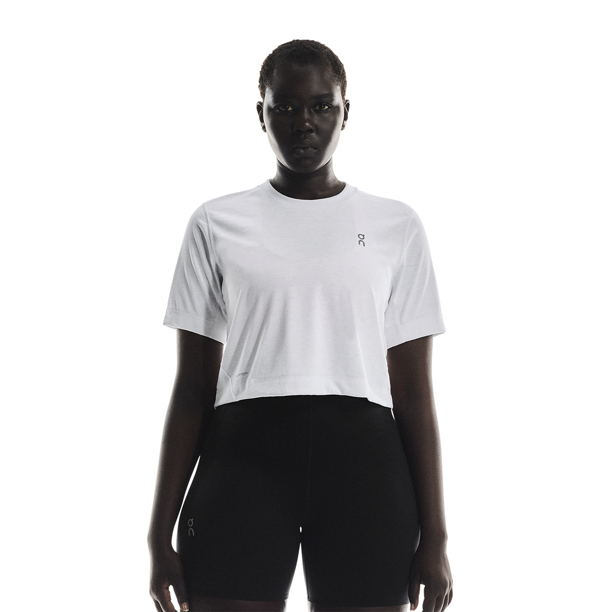 ON Train-T Crop — White — Size Large — Front View