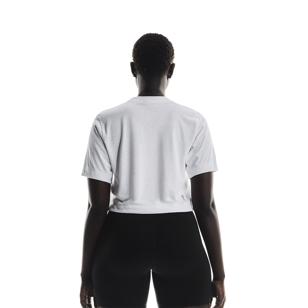 ON Train-T Crop — White — Size Large — Back View