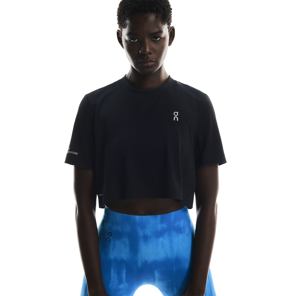ON Train-T Crop — Black — Size XSmall — Back View