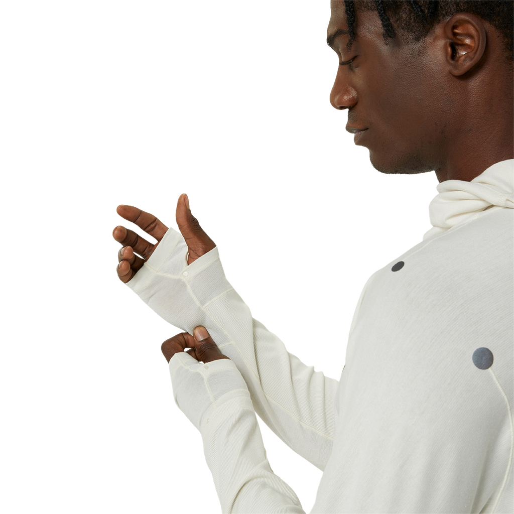 Asics Metarun Winter LS Hoodie — Birch — Size Small — Detail View
