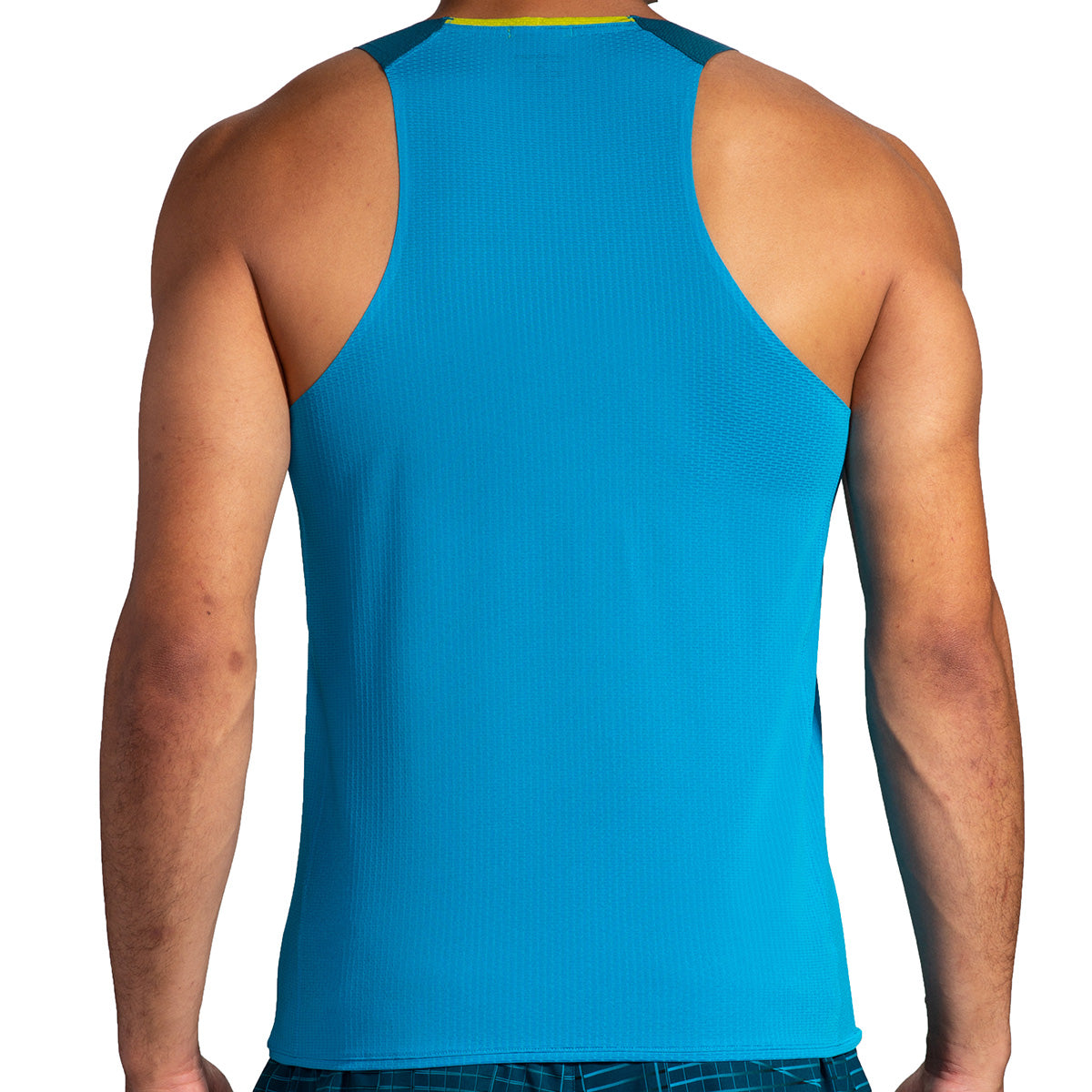 Brooks Atmosphere Singlet — Bright Moss — Size XSmall — Lifestyle View
