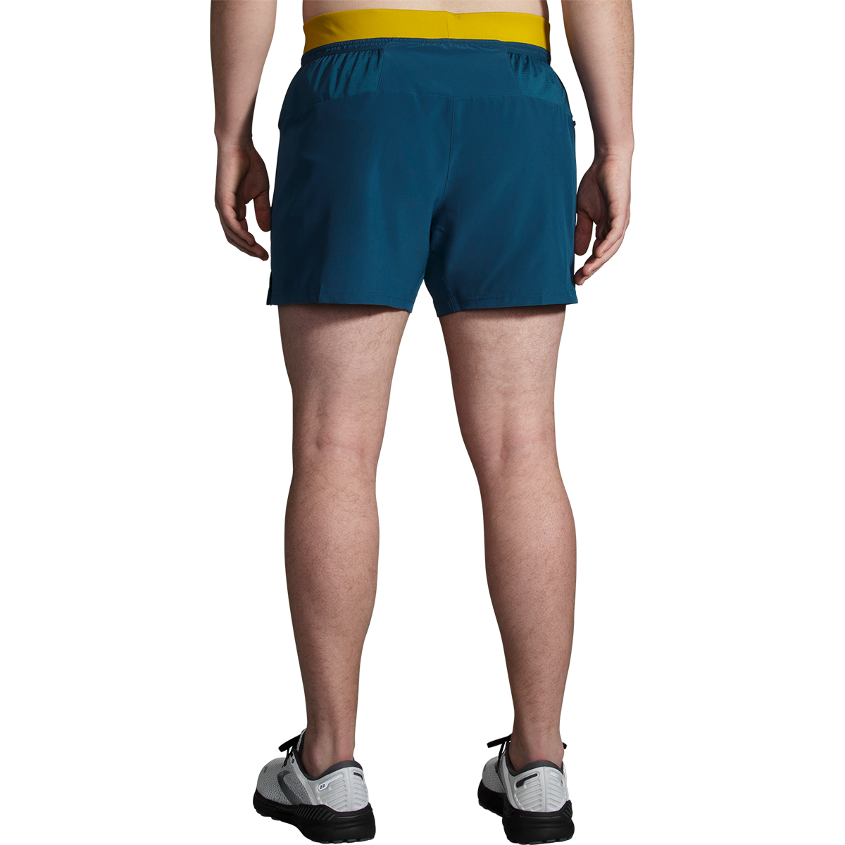 Brooks Sherpa 5" 2-in-1 Short — Black — Size Small — Alternate View 21