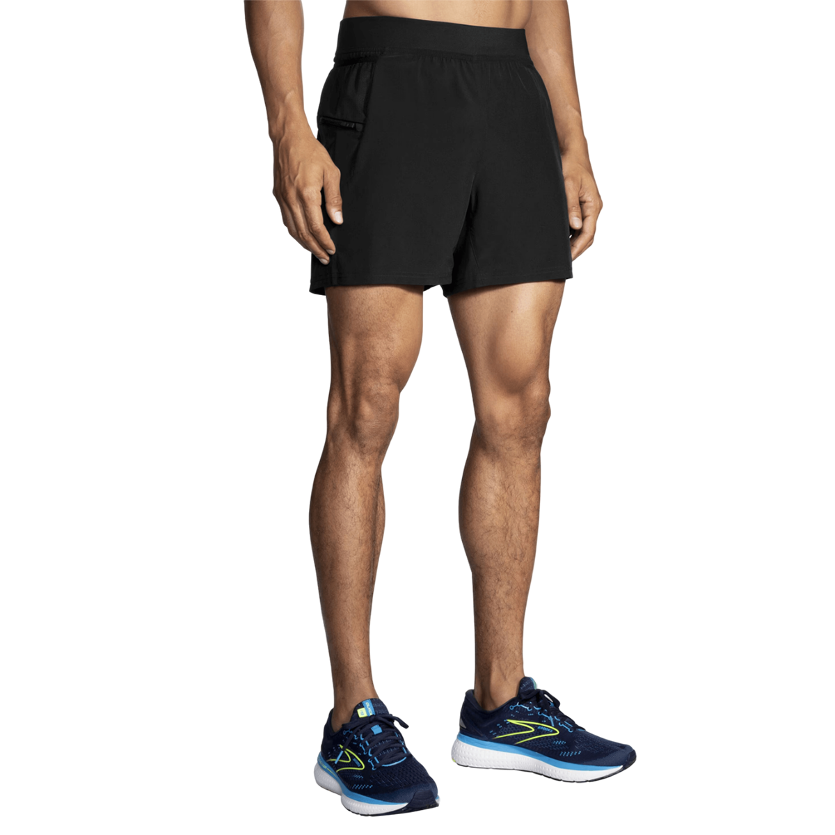 Brooks Sherpa 5" 2-in-1 Short — Black — Size Small — Front View