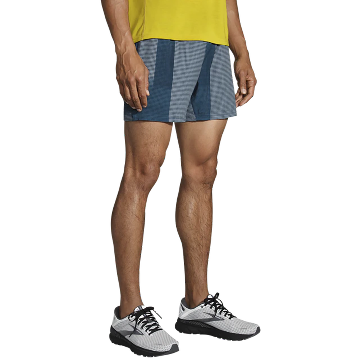 Brooks Sherpa 5" Short — Black — Size Small — Alternate View 48