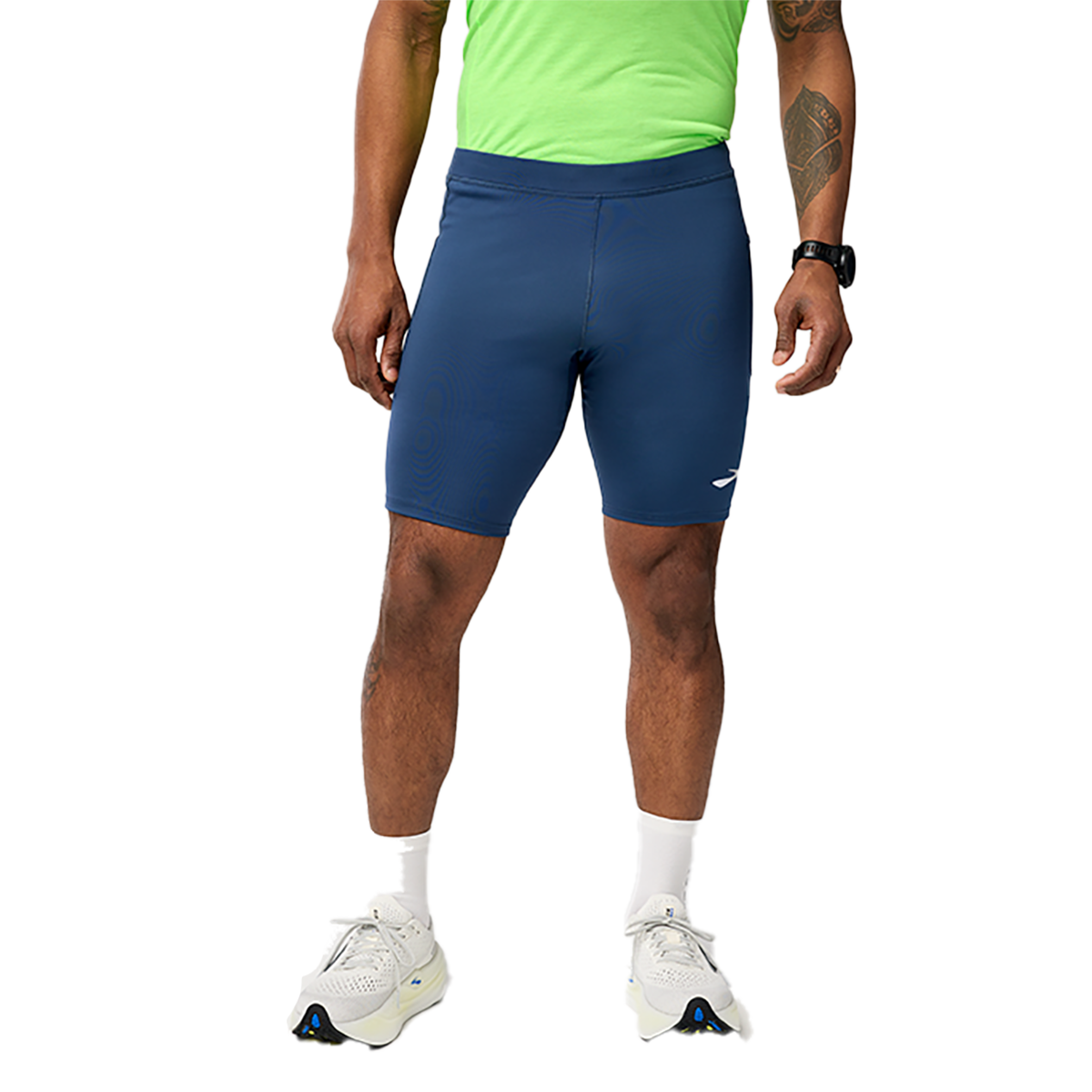 Brooks Source 9" Short — Black — Size Small — Alternate View 7