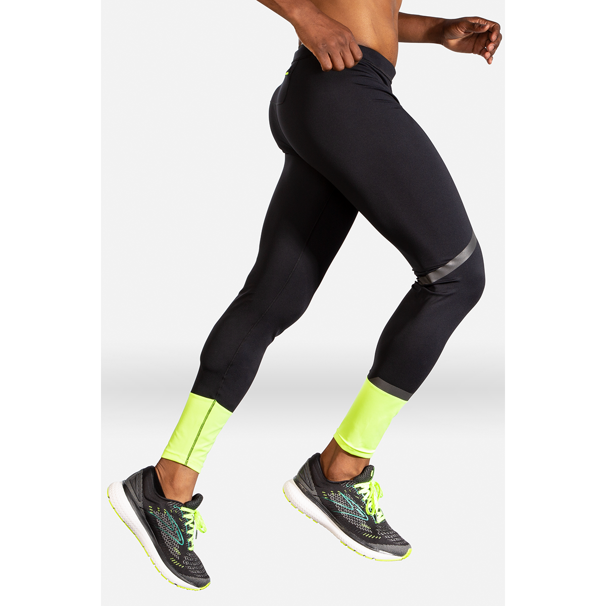Brooks Carbonite Tight — Black - Nightlife — Size Medium — Side View