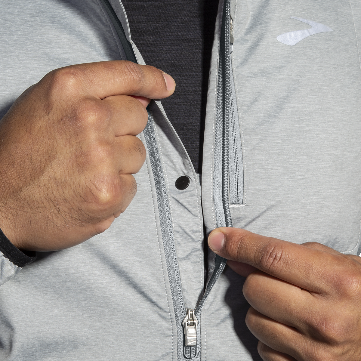 Brooks Fusion Hybrid Jacket 2.0 — Heather Ash - Black — Size Small — Alternate View 7