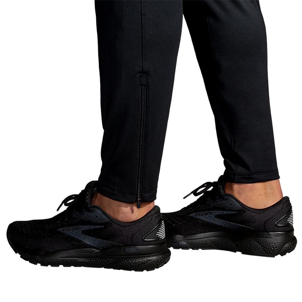 Brooks Spartan Pant 2.0 — Black — Size Large — Lifestyle View