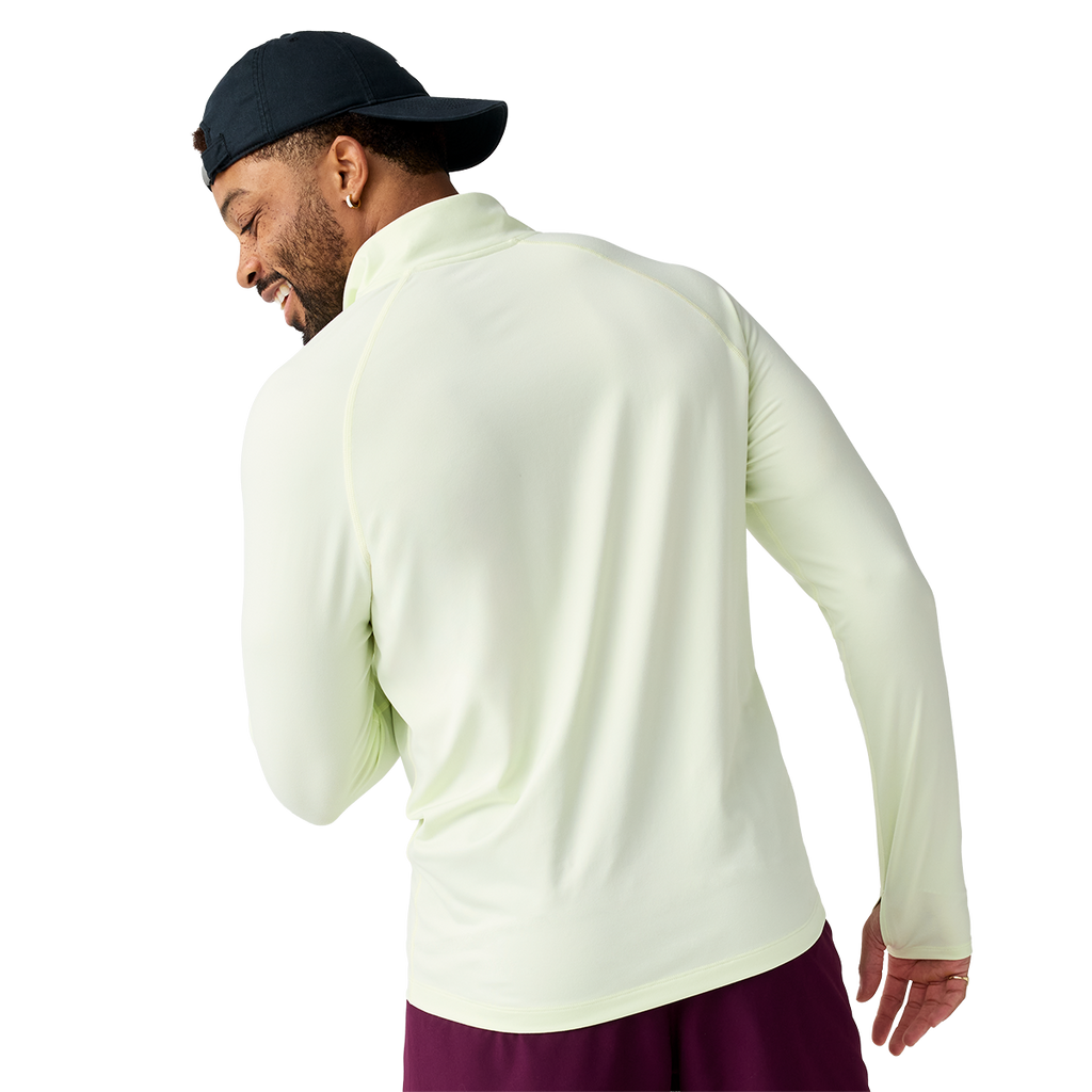 Brooks Dash 1/4 Zip 3.0 — Black — Size Small — Lifestyle View