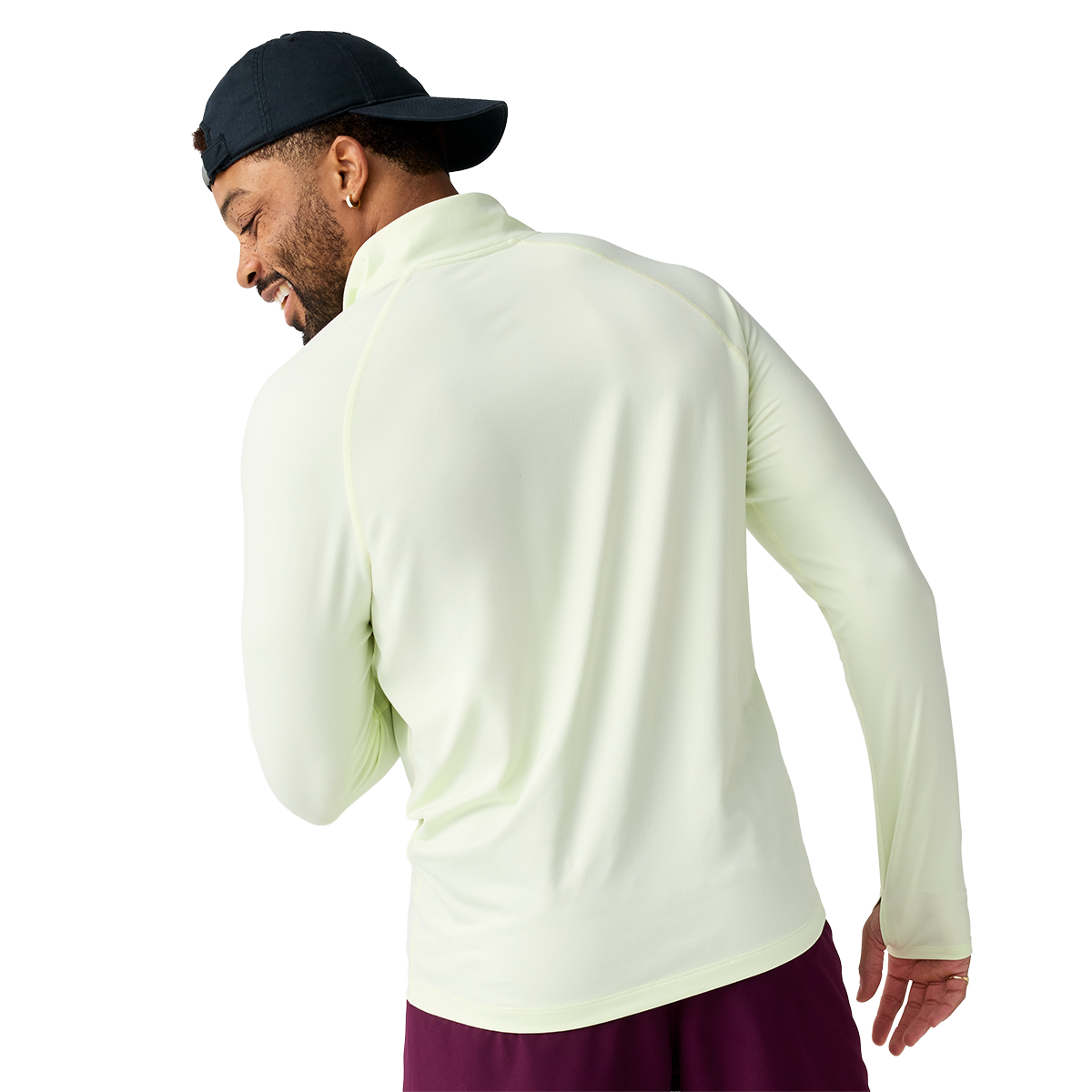 Brooks Dash 1/4 Zip 3.0 — Black — Size Small — Lifestyle View