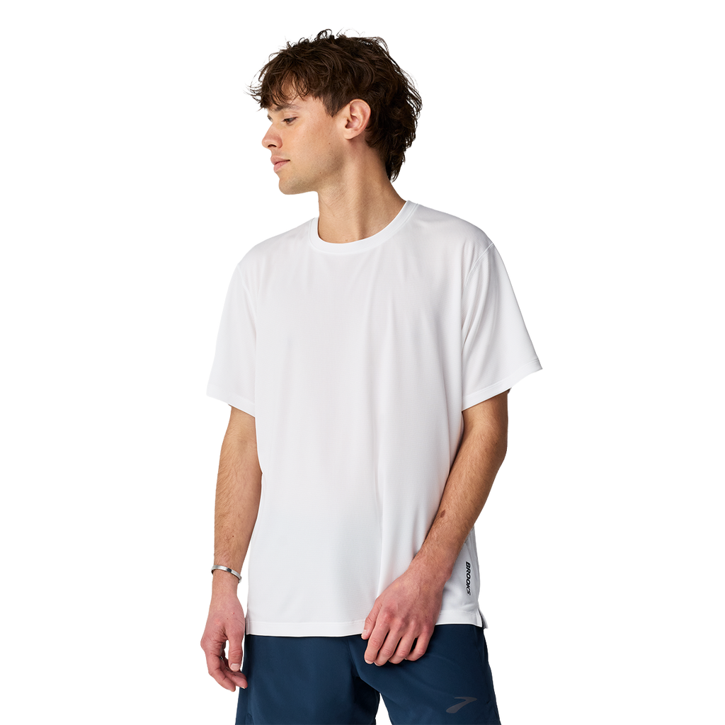 Brooks Dash Short Sleeve — Black — Size XSmall — Front View