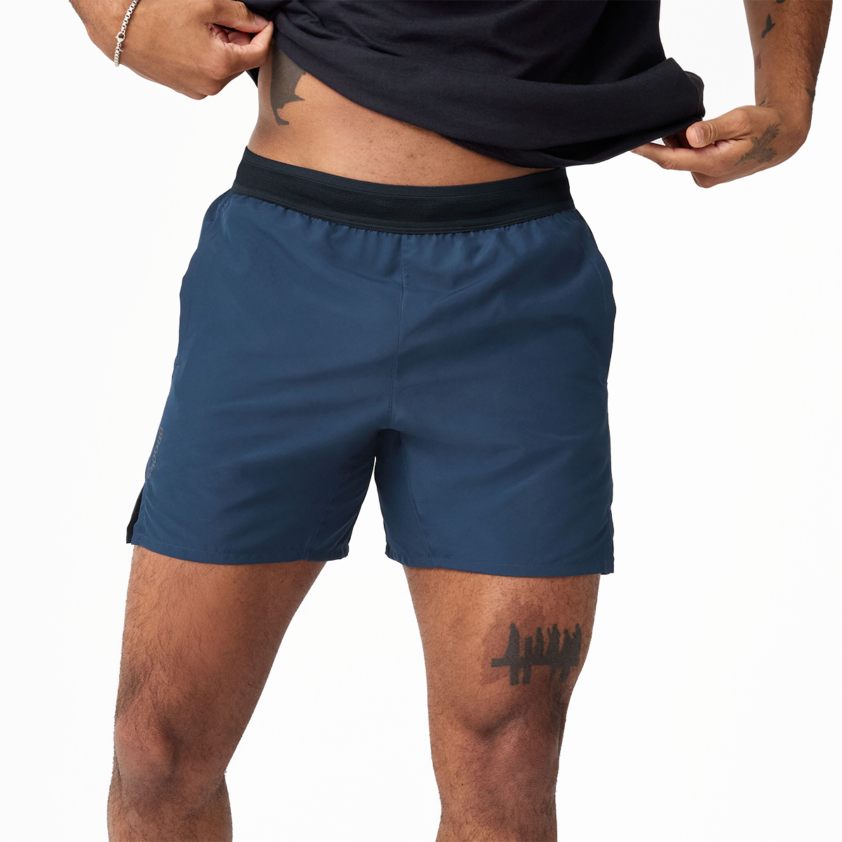 Brooks Dash 2-in-1 Short — Black — Size XSmall — Lifestyle View