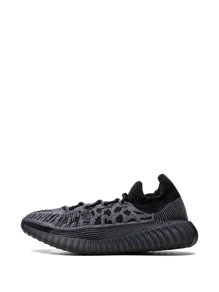 adidas Yeezy Boost 350 V2 Cmpct  Slate Onyx Sneakers — Black — Size US M 11 - US W 12.5 — Detail View