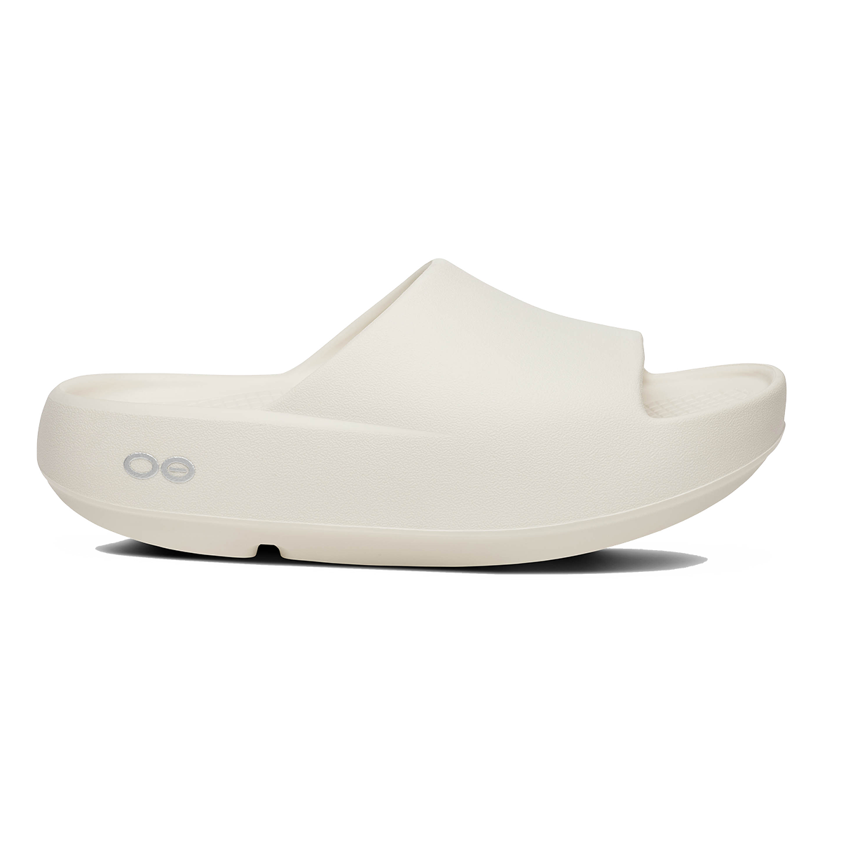 Oofos OOahh+ Slide — Black — Size D — Width 3 M / 5 W — Detail View