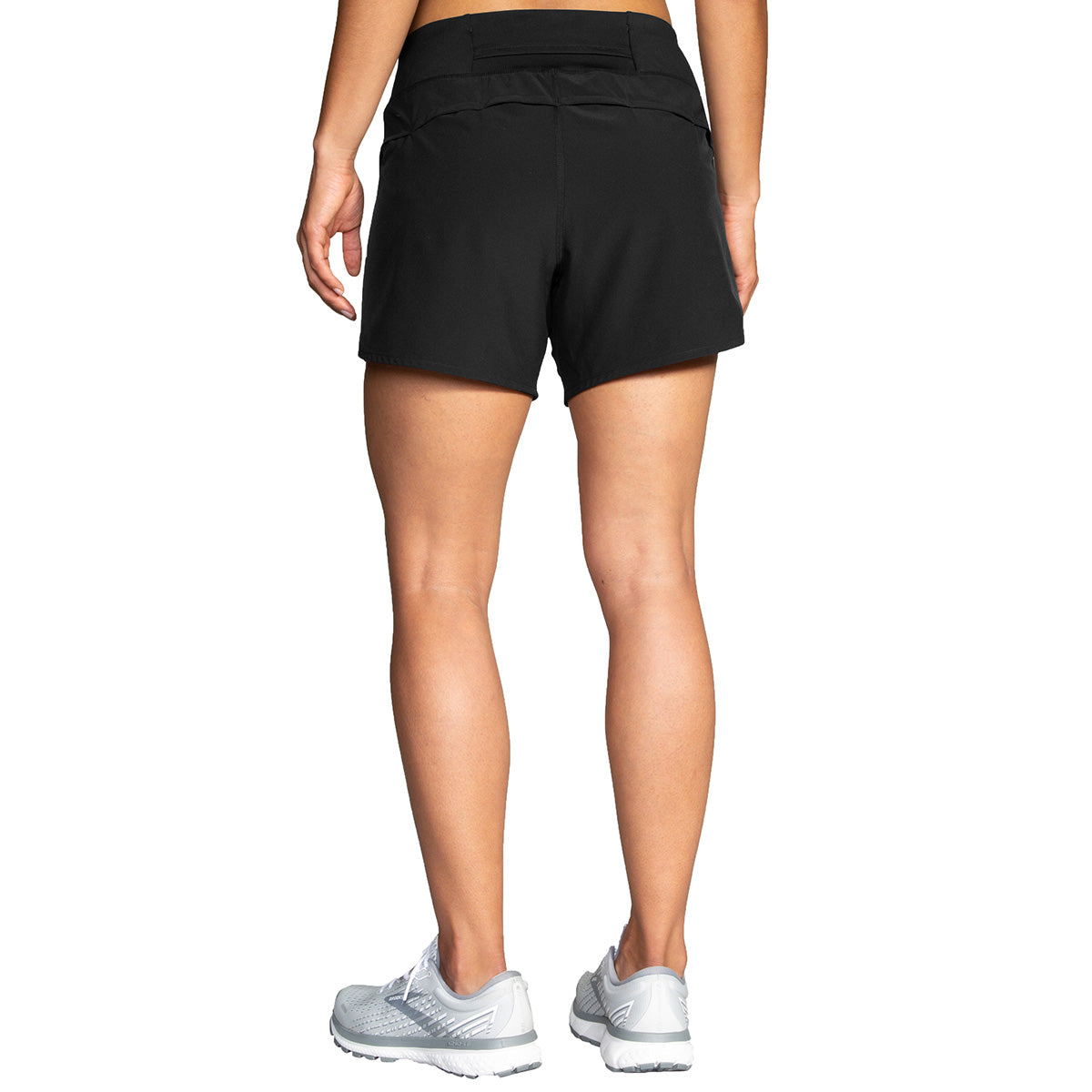 Brooks Chaser 5" Short — Black — Size Small — Side View