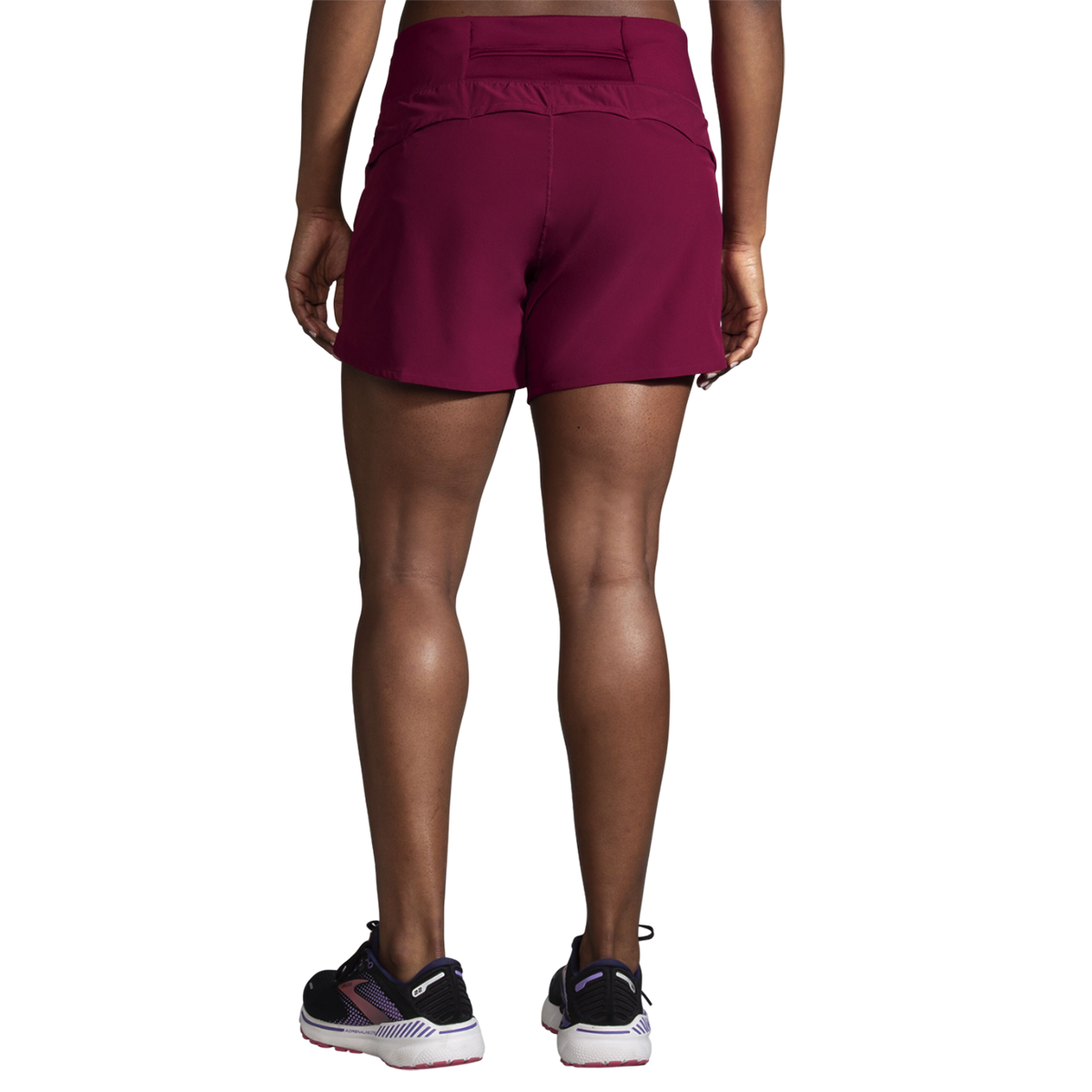 Brooks Chaser 5" Short — Black — Size Small — Alternate View 64