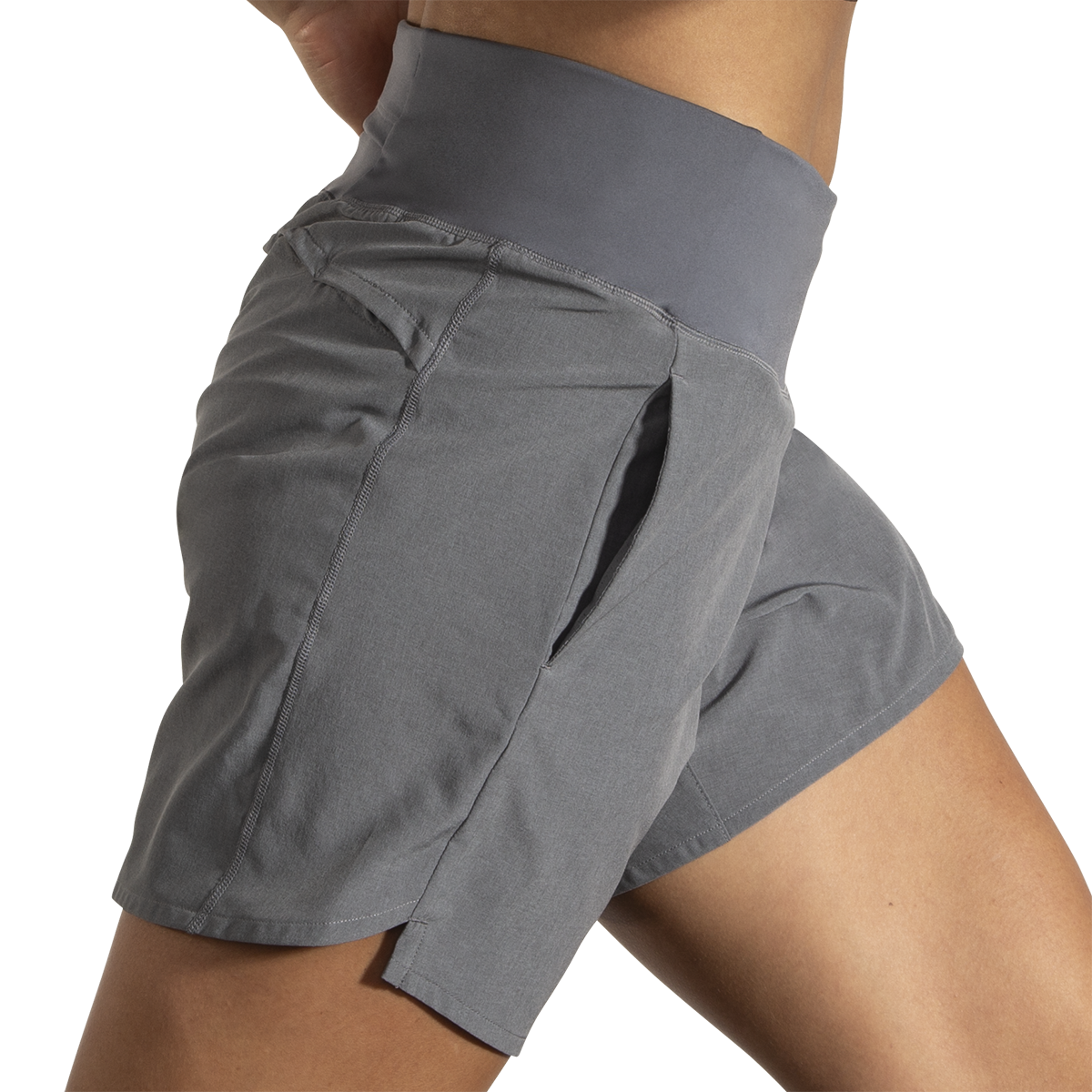 Brooks Chaser 7" Short — Black — Size Small — Alternate View 47