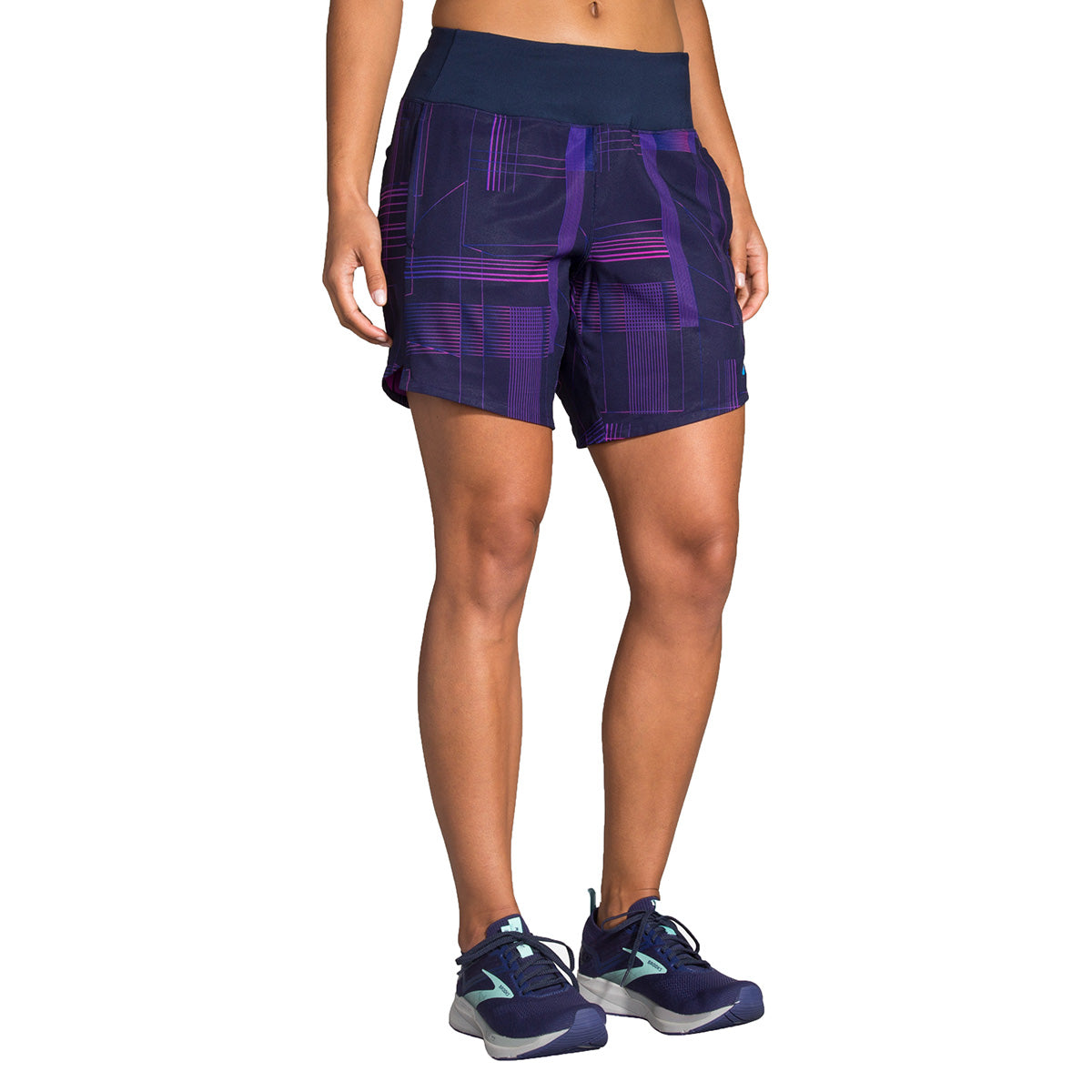 Brooks Chaser 7" Short — Black — Size Small — Alternate View 21