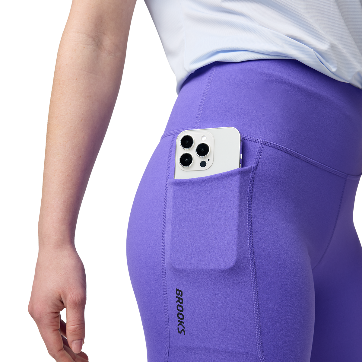Brooks Chaser 7" Short Tight — Black — Size XSmall — Back View