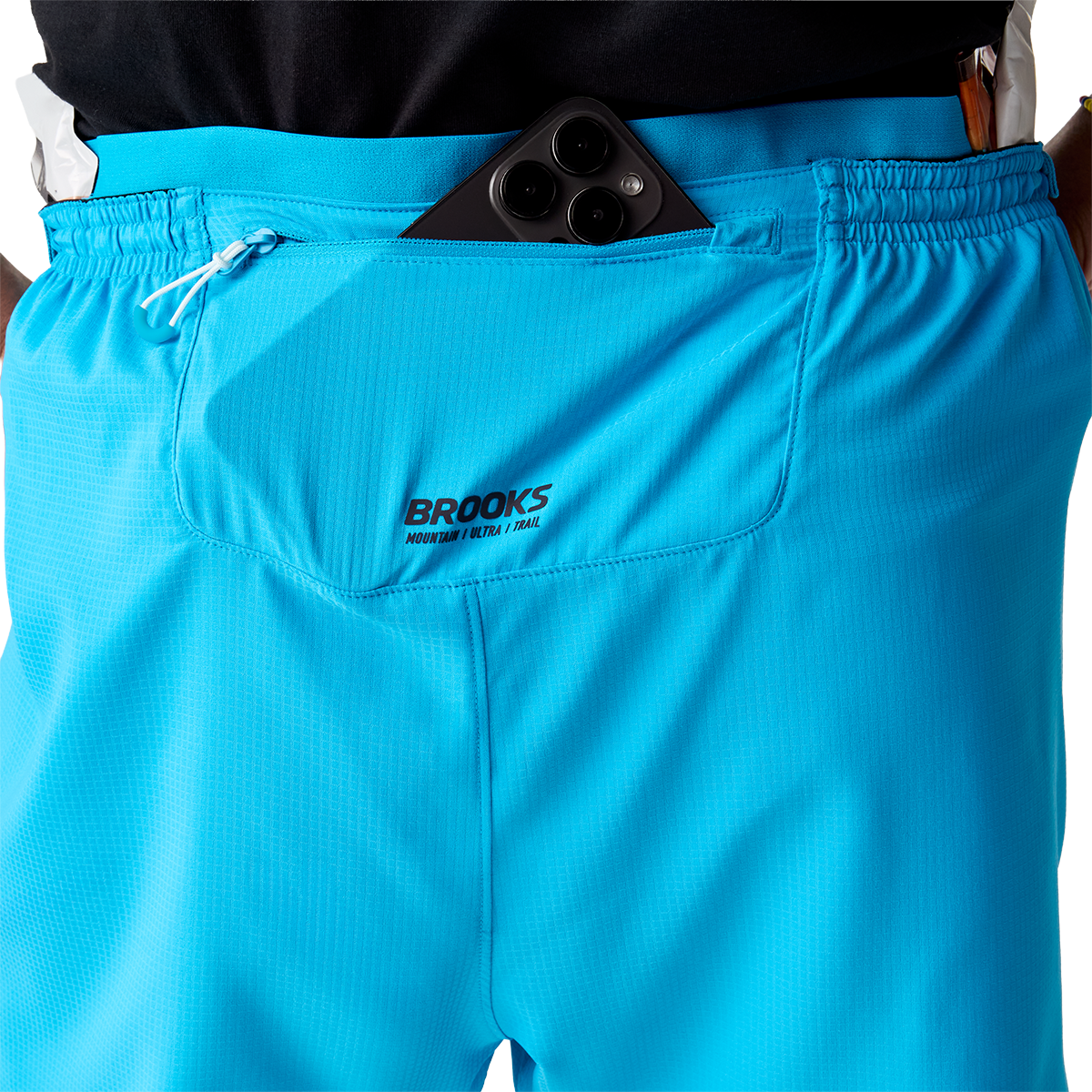 Brooks Cascadia Short — Atomic Blue — Size XSmall — Detail View