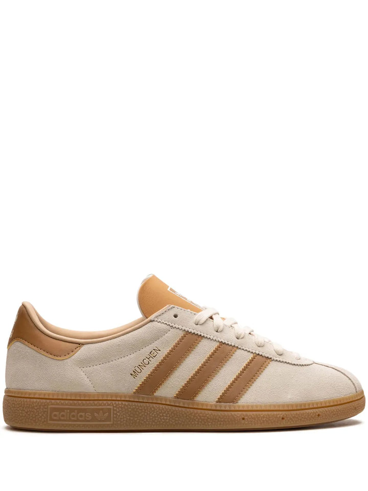 adidas Munchen Mesa Gum Sneakers — Beige — Size US M 10 - US W 11.5 — Front View