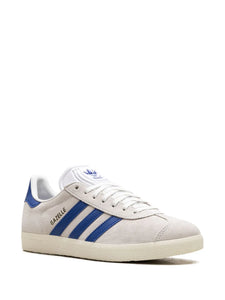 adidas X Manchester United Gazelle Sneakers — Light Beige — Size US M 6 - US W 7.5 — Detail View