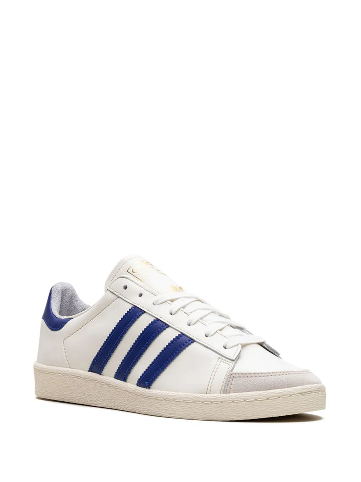 adidas Jabbar Low Sneakers — White — Size US M 10 - US W 11.5 — Side View