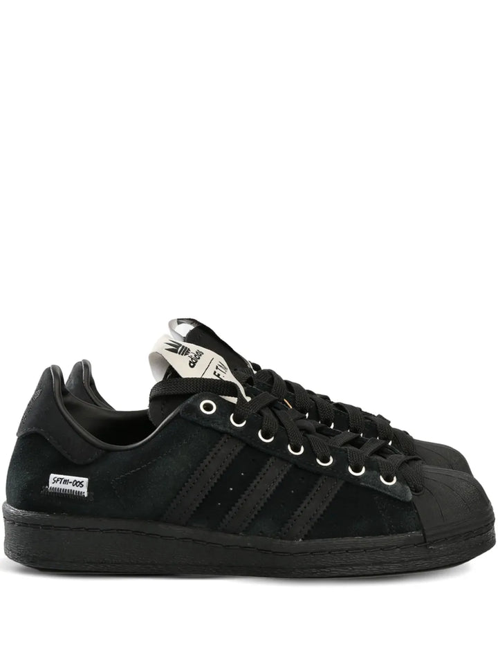 adidas Superstar Trainers — Black — Size US M 9.5 - US W 11 — Front View