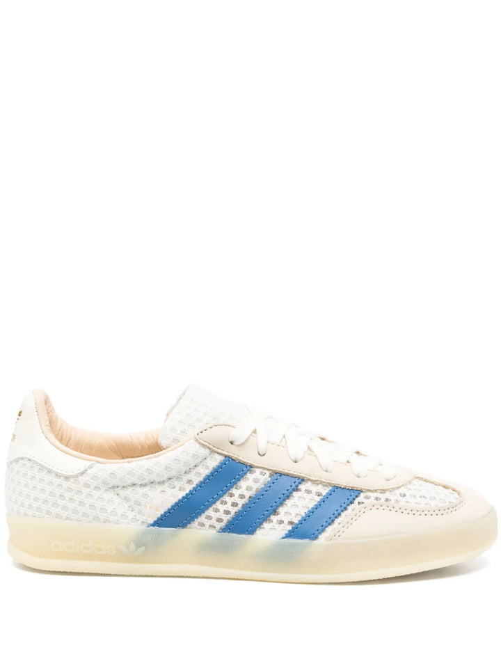 adidas Originals Gazelle Indoor Sneakers — White — Size US M 4.5 - US W 6 — Front View