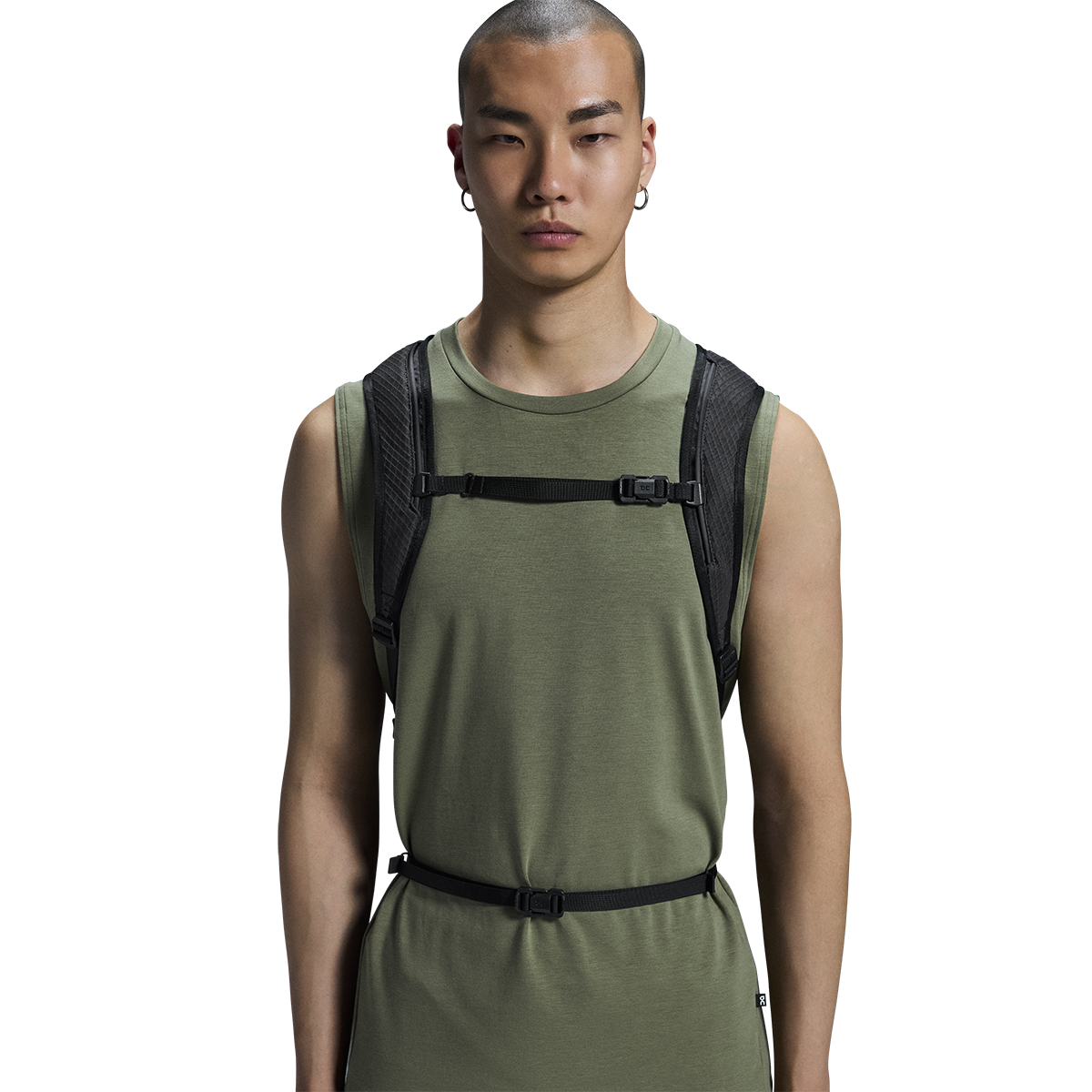ON Speed Pack 18L Lite — Sand — Size One Size — Detail View