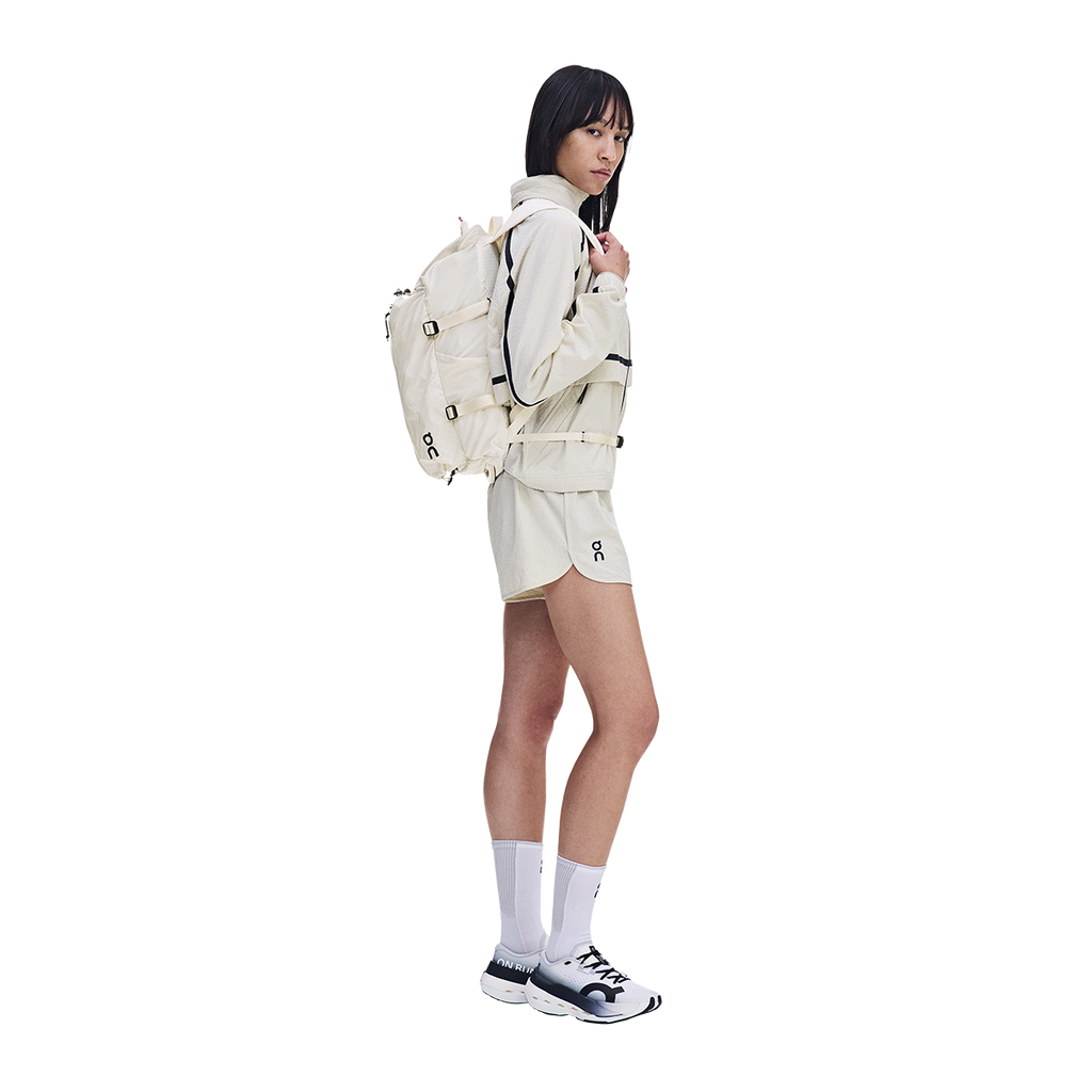 ON Speed Pack 18L Lite — Sand — Size One Size — Alternate View 21