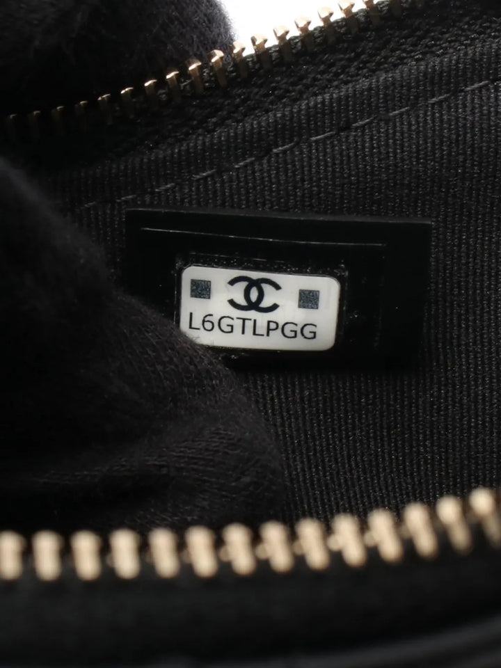 Chanel Pre Owned 2021 Matelasse Handbag — Same as shown — Size One Size — Detail View