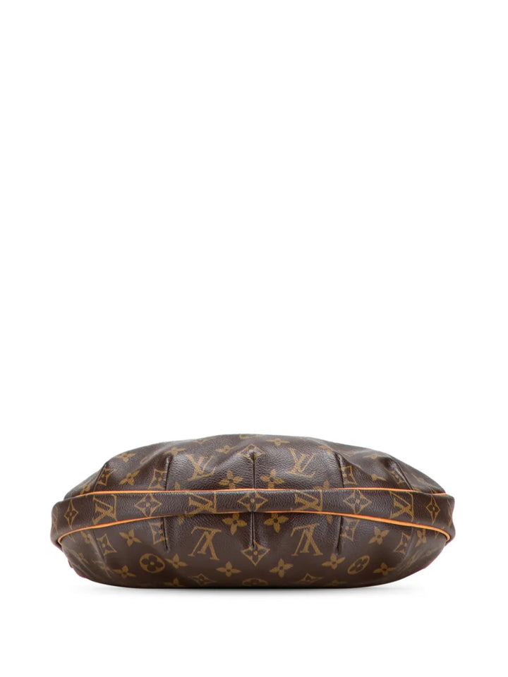Louis Vuitton Pre Owned 2003 Monogram Croissant Mm Hobo Bag — Same as shown — Size One Size — Top View