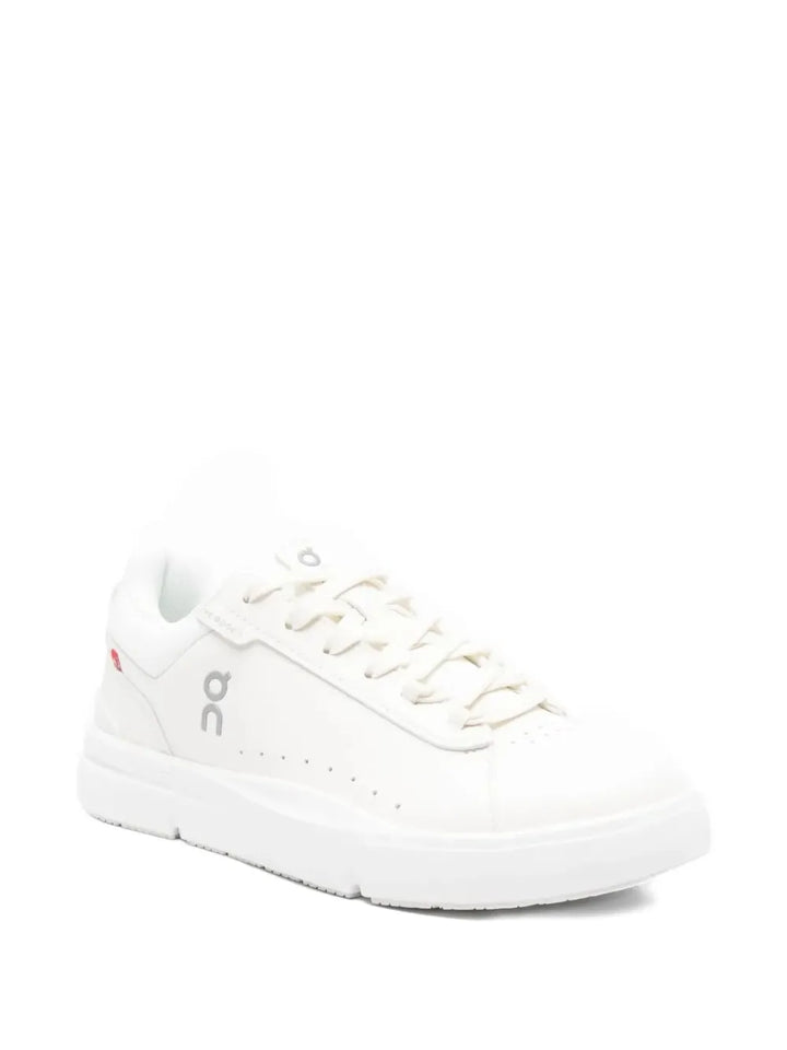 On Running The Roger Advantage — White — Size US M 3.5 - US W 5 — Side View