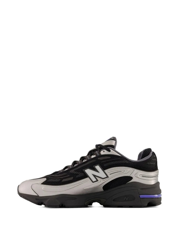 New Balance 1000 — Black — Size US M 3.5 - US W 5 — Side View