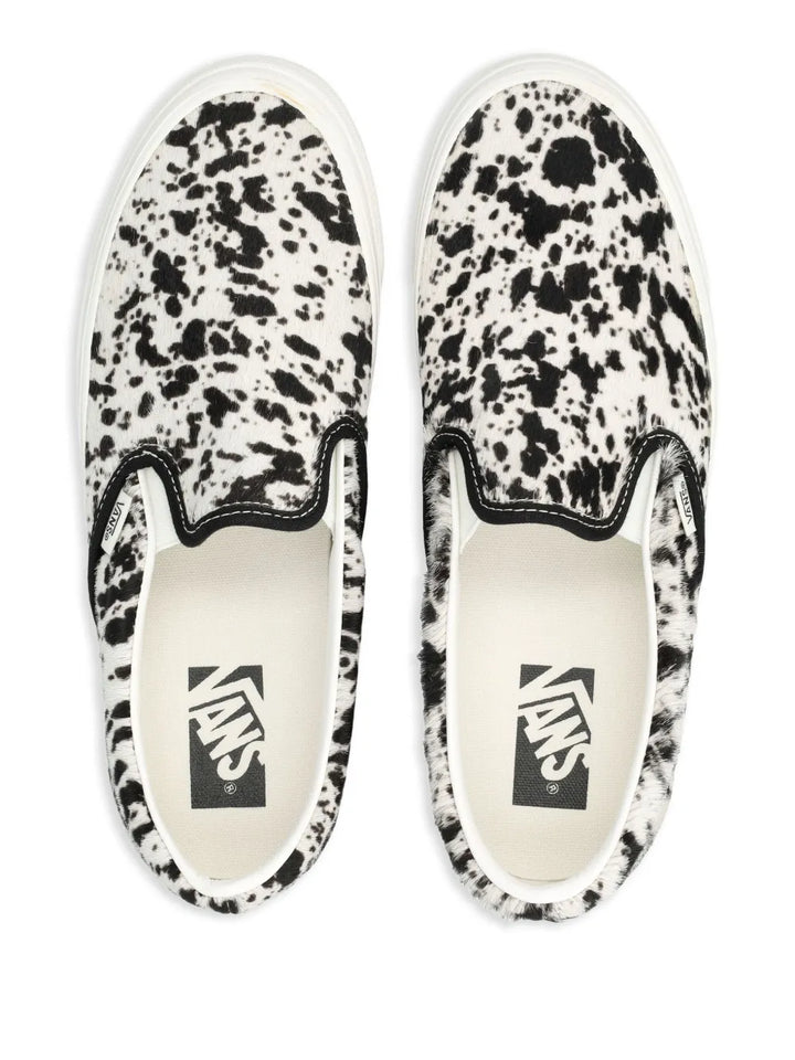 Vans Slip-On — Black — Size US M 3.5 - US W 5 — Back View