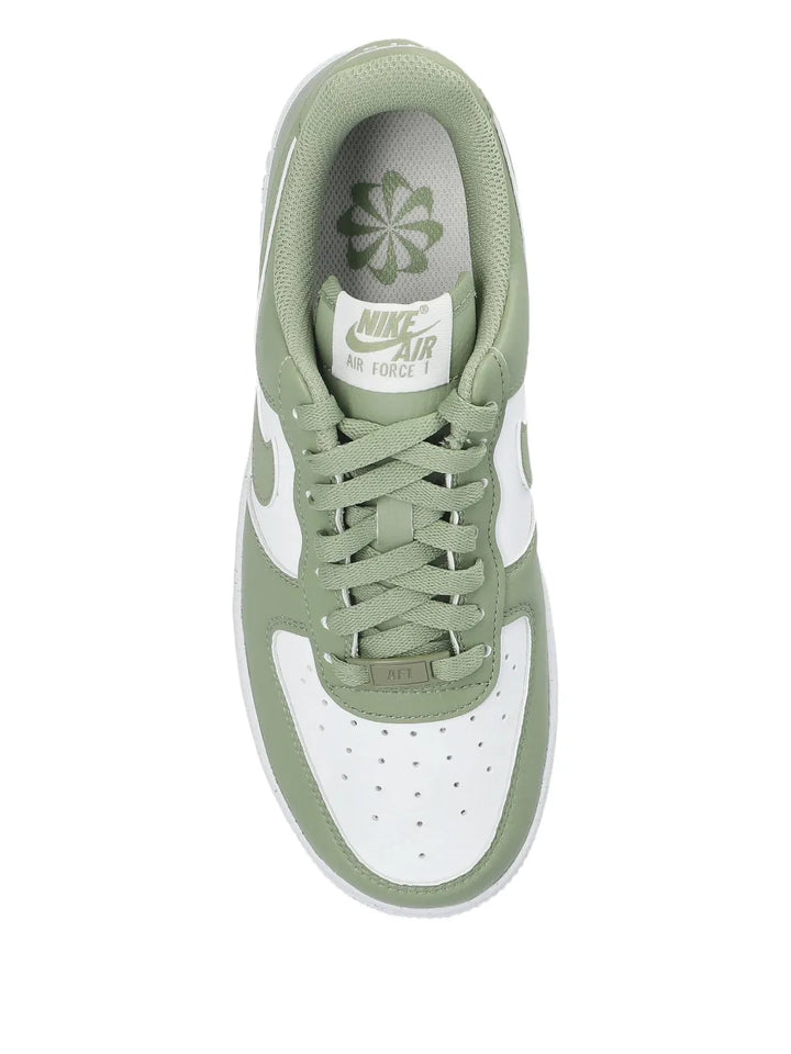 Nike Lace-Up Fastening — Green — Size US M 3.5 - US W 5 — Back View