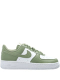 Nike Lace-Up Fastening — Green — Size US M 3.5 - US W 5 — Front View